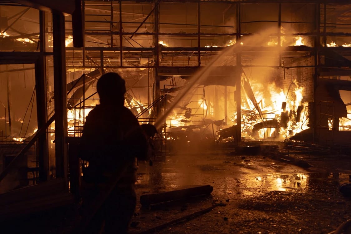 Atacuri rusești în Harkov Foto: Profimedia