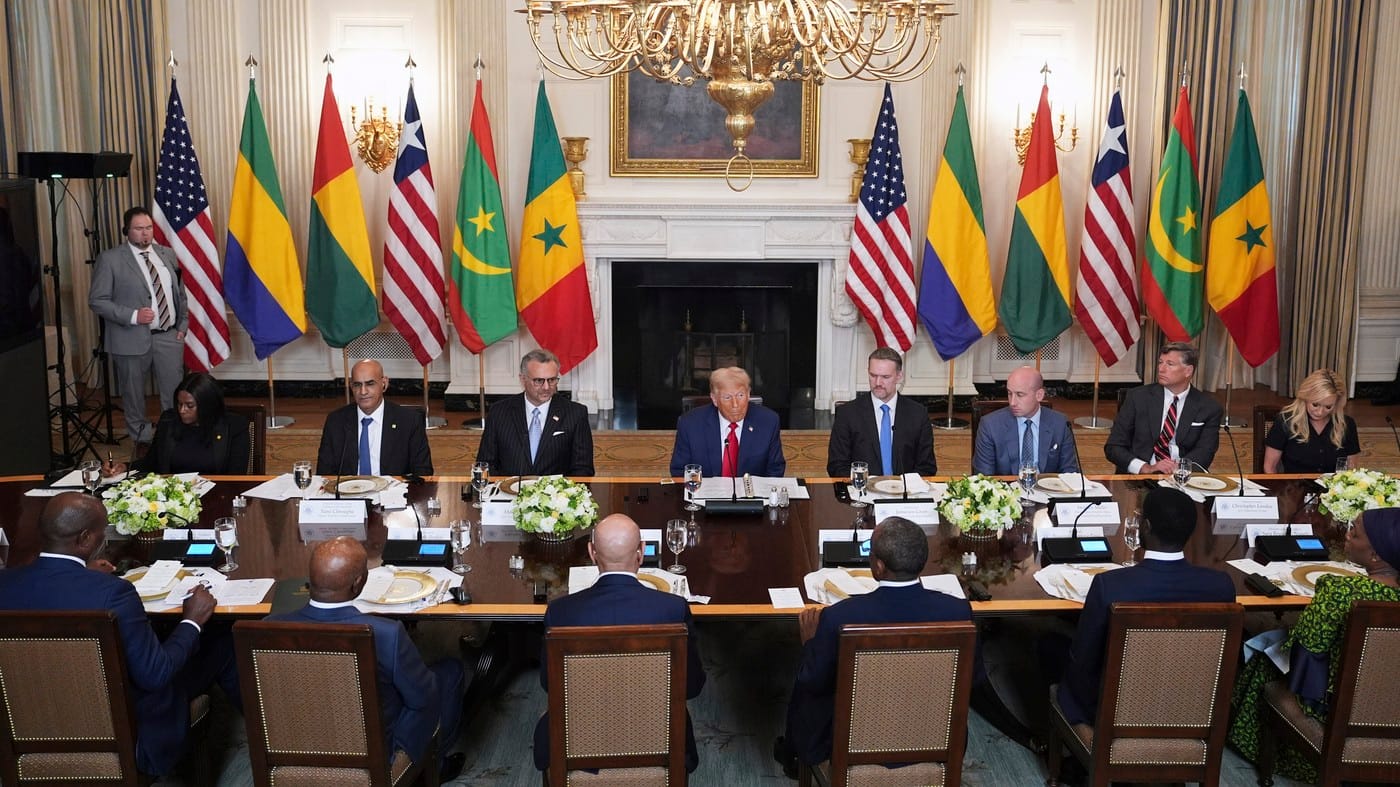 VIDEO Gafă la Casa Albă. Trump l-a întrebat pe președintele Liberiei unde a învățat engleza, limba oficială a țării sale