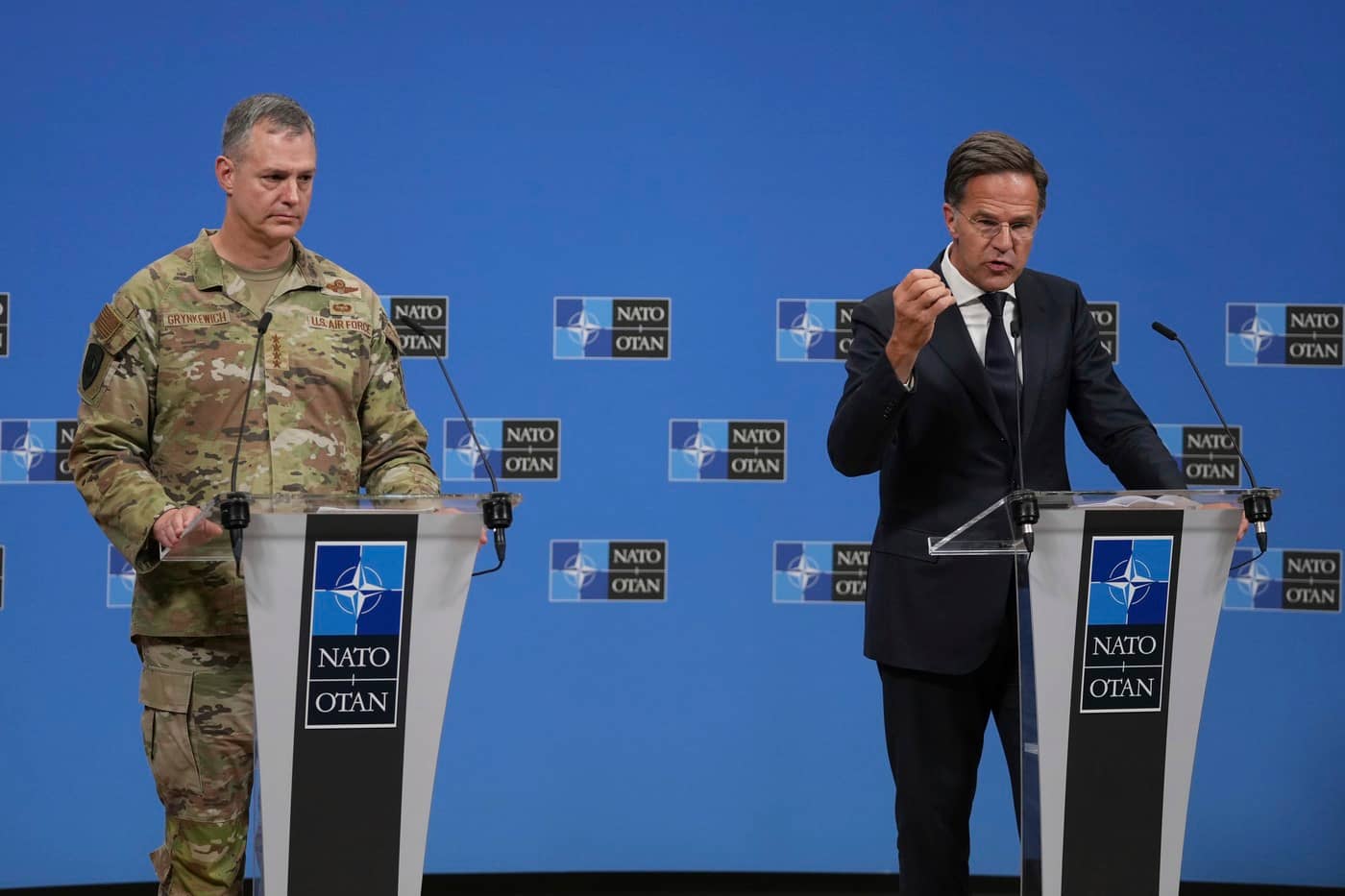 VIDEO Șeful NATO anunță că alianța va lansa o nouă misiune pentru întârirea flancului estic, după incursiunea dronelor rusești în Polonia. Rutte menționează și incidentele cu dronele căzute în România