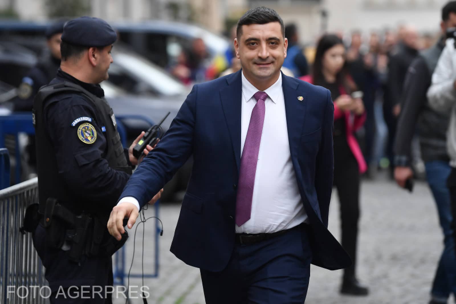 Dezvăluiri inedite despre George Simion: ”Nu se lasă până nu ajunge în vârf. Are un munte de răbdare”