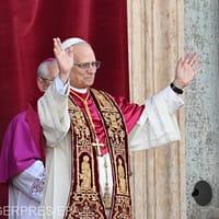 Liderii mondiali salută disponibilitatea Papei Leon al XIV-lea de a găzdui discuțiile de pace dintre Ucraina și Rusia