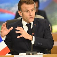 Macron: Încercarea de a schimba regimul iranian prin forță ar fi o „eroare strategică”