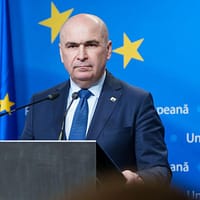 Congresul extraordinar al PNL se reunește pentru alegerea noii conduceri. Bolojan candidează la funcția de președinte
