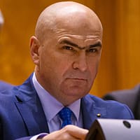 Bolojan, vești proaste pentru români: Ce se întâmplă cu impozitele pe locuințe