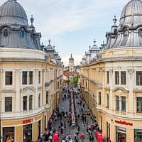 Val de reacții după ce o femeie a fost agresată verbal în Cluj pentru că vorbea în maghiară la telefon
