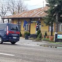 Primarul PSD al comunei Zăneşti, arestat preventiv. Este acuzat și-a construit o casă de 50.000 de euro din mită şi a vândut-o cu 150.000 de euro