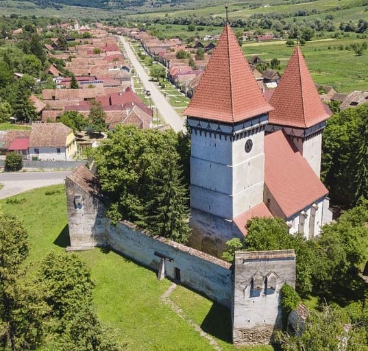 România NU reușește să devină o țară turistică. A rămas mult în urma Bulgariei și Albaniei