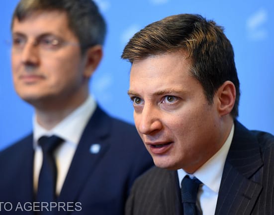 Andrei Caramitru face radiografia suveraniștilor și progresiștilor: Musk a făcut 13 copii cu nu știu câte femei