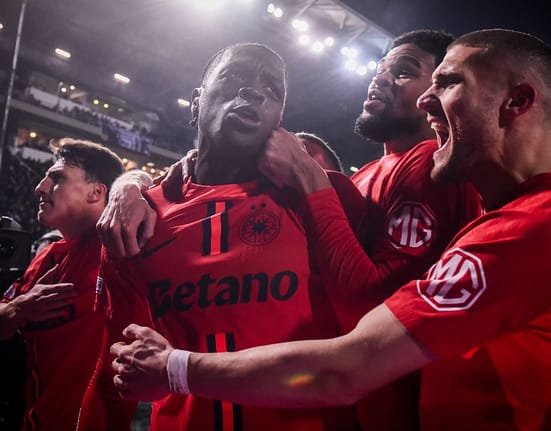 Debutează la FCSB! Cum arată campioana României în meciul cu Gloria Buzău! Doar trei jucători au fost titulari cu PAOK