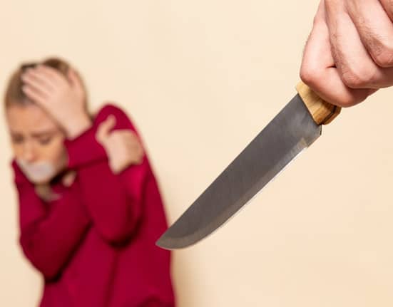 Caz șocant în Coreea de Sud. O profesoară și-a înjunghiat mortal eleva de șapte ani