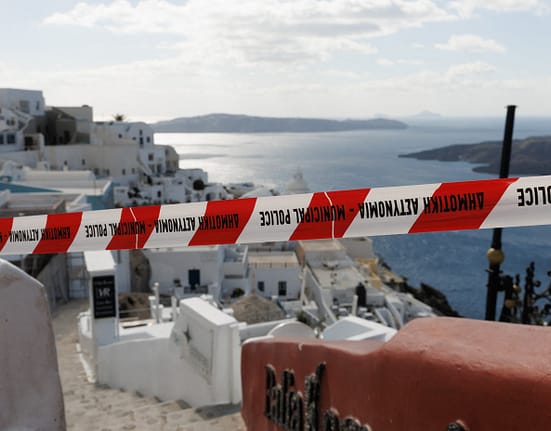 Intensitatea cutremurelor din Santorini se reduce, dar autoritățile mențin toate măsurile preventive