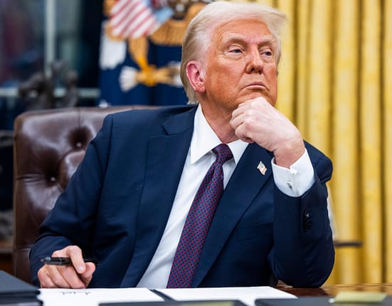 Trump spune că tarifele sale împotriva Canadei și Mexicului vor fi „oarecum dureroase” pentru americani, dar că „va merita”