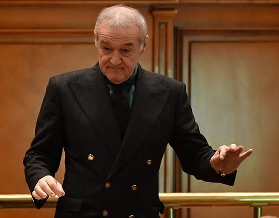 Gigi Becali a rupt prietenia cu George Simion: „Nu-l mai susțin. A zis să merg la oi, la biserică și la fotbal”