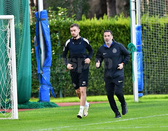 Jucătorul mult așteptat de suporterii celor de la FCSB este în tribunele Arenei Naționale pentru partida cu Lyon