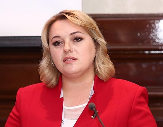 O deputată apropiată penalului Șor și soțul său, condamnați în lipsa lor la pușcărie. Ce pedeapsă le-au dictat judecătorii