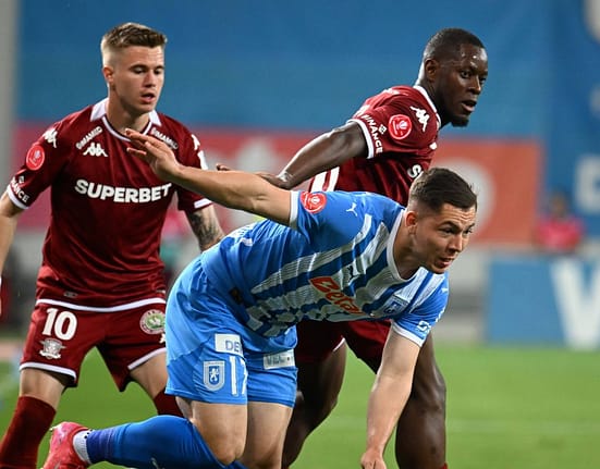 A fost sau nu penalty pentru Rapid, la Craiova: verdictul dat după o fază controversată
