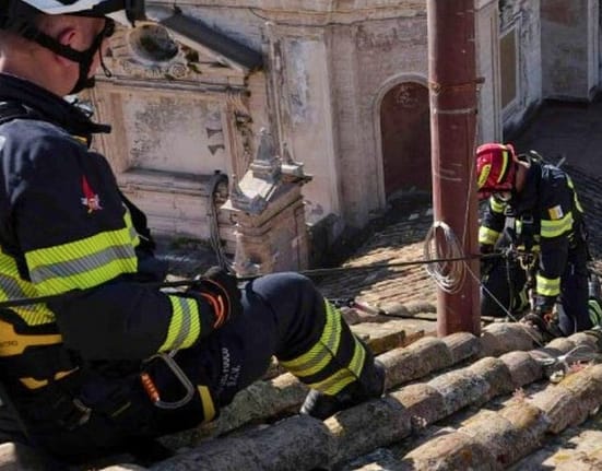 Cum se pregătesc Roma și Vaticanul pentru conclavul care îl va alege pe noul papă