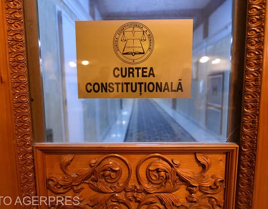 Cine este candidatul care a cerut la CCR invalidarea alegerilor. Invocă manipulare prin TikTok și influențarea alegătorilor prin mesaje despre „vot util” – DOCUMENT