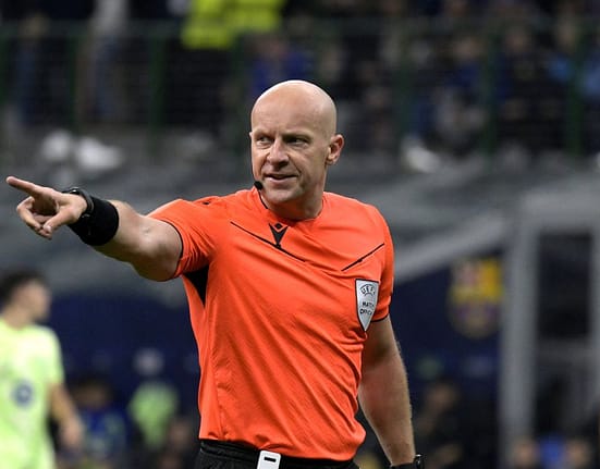 Pus la zid de catalani, Szymon Marciniak a venit cu replica la o zi după Inter