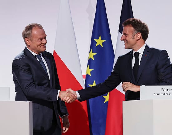 Polonia caută sprijin militar suplimentar față de cel oferit de SUA. Tratat de colaborare aprofundată cu Franța