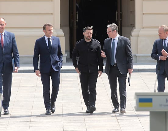 Donald Trump a fost sunat de Macron, înainte de 7 dimineața. Cum a decurs discuția cu liderii europeni reuniți la Kiev
