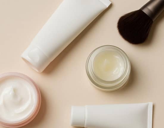 Trend viral, vaselina în cosmetică: Minune sau mit? Iată cum o prepari acasă