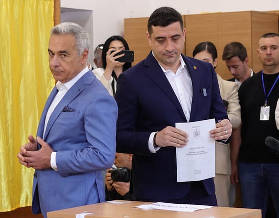 Cu ce îl contrazice Călin Georgescu pe George Simion: „Este imposibil așa ceva”