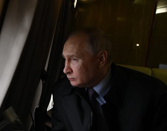 Elicopterul lui Putin, prins în mijlocul unui atac cu drone ucrainene, susține un comandant rus