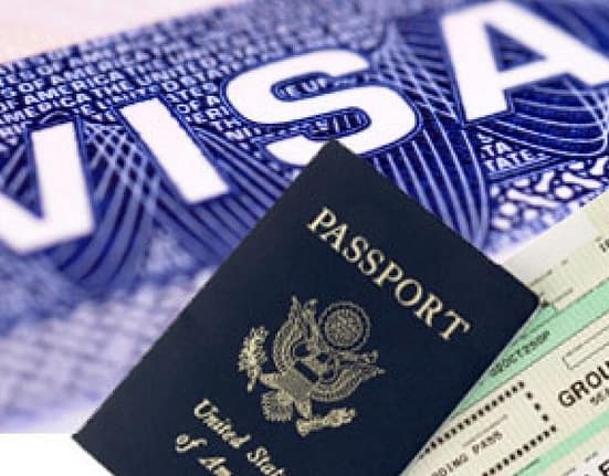 Administrația Trump revizuiește procedurile de verificare pentru acordarea vizelor pentru studenţi. Ambasadele SUA, inclusiv cea din România, suspendă programările pentru interviuri