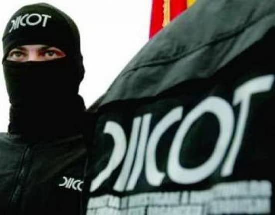 DIICOT: 27 de persoane exploatate sexual de membrii unei grupări