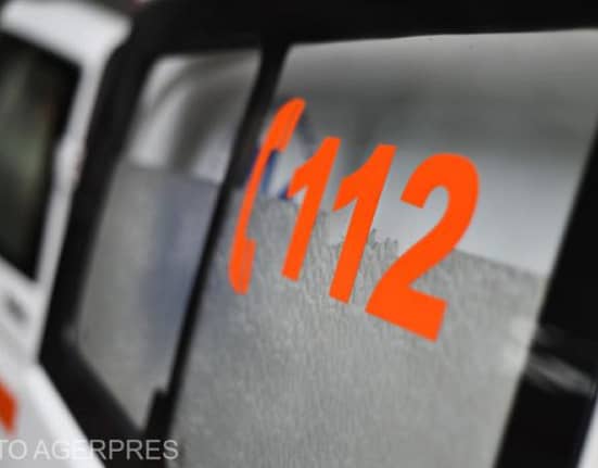 Accident cu 10 victime în Botoșani, după ce o mașină a intrat pe contrasens