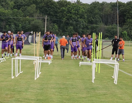 SuperLiga: FC Argeș a plecat în cantonamentul din Slovenia. Lotul nou-promovatei