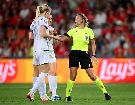 S-a încheiat prima seară de la Euro 2025 de fotbal feminin. Meci infernal pentru Alina Peșu