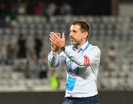 SuperLiga: Meciul Csikszereda – Dinamo, întrerupt după ce a picat nocturna. Ce spune regulamentul