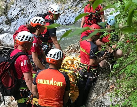 Un turist englez a murit pe un traseu din Bucegi