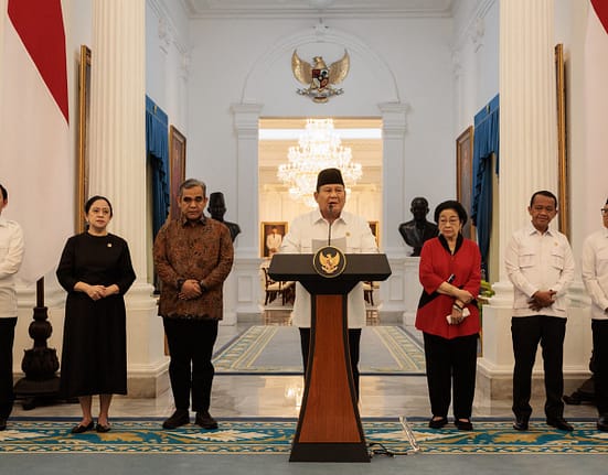 VIDEO Salariile parlamentarilor au fost tăiate în Indonezia, după protestele violente în care au murit cinci oameni