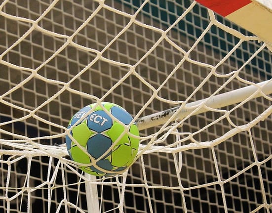 Soluție propusă pentru salvarea echipelor de handbal din România