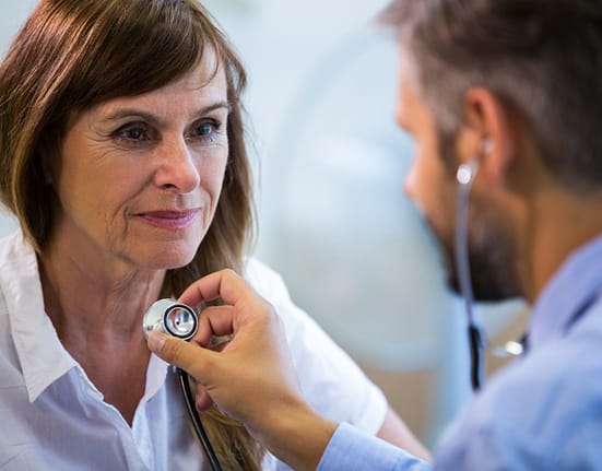 Care e diferența dintre control medical și consult medical