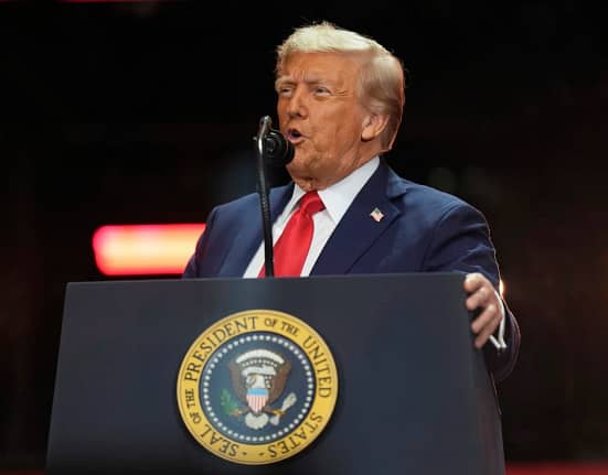 VIDEO Donald Trump, la funeraliile lui Charlie Kirk: ‘Nu am fost de acord cu el, eu îmi urăsc toți adversarii. Glonțul acela a fost îndreptat spre fiecare dintre noi’