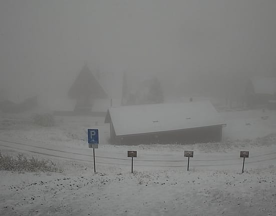 VIDEO. Ninge ca-n povești în câteva localități și zone montane din România
