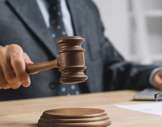 Apple și Amazon profită de ”shutdown”-ul guvernului Trump