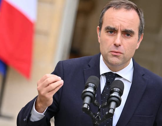 Premierul francez Sébastien Lecornu anunță suspendarea reformei pensiilor până în 2027