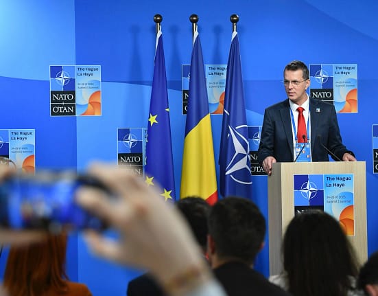 Ministrul Apărării, după întâlnirea cu liderii NATO: România joacă tare în zona dronelor rusești care intră pe teritoriul țării noastre