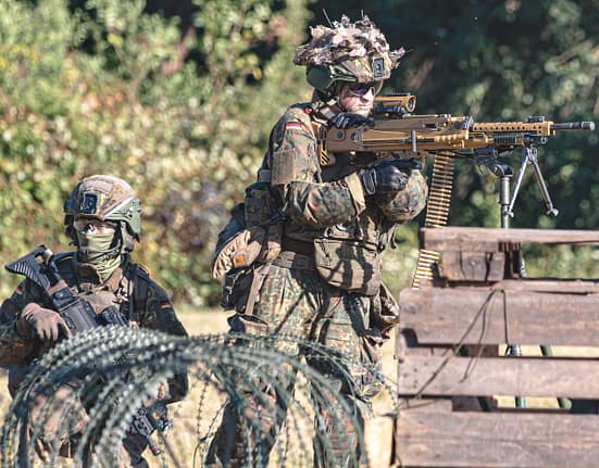 Scene de neînțeles la un exercițiu al Bundeswehrului. Polițiștii au început să tragă asupra soldaților germani care simulau un atac împotriva NATO
