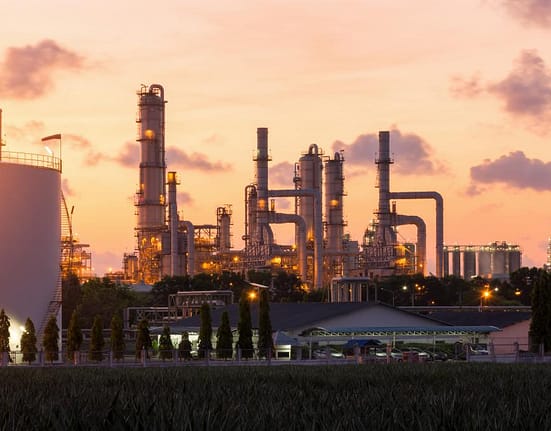 Cât timp i-ar trebui României să rezolve problema Lukoil. Analiza lui Chirieac