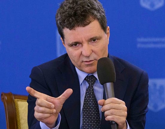 Președintele anticorupție își ia consilier la Cotroceni un urmărit penal de DNA