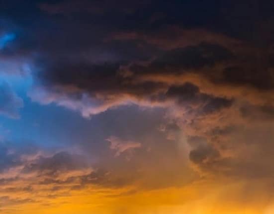 Val de praf saharian deasupra României, în următoarele zile