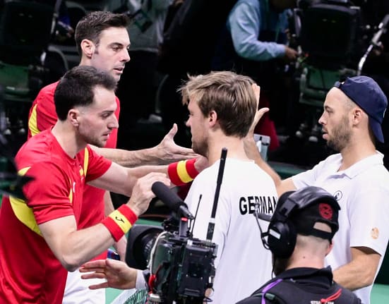 Spania câștigă semifinala de Cupa Davis cu Germania, scor 2-1, şi va juca finala, cu Italia