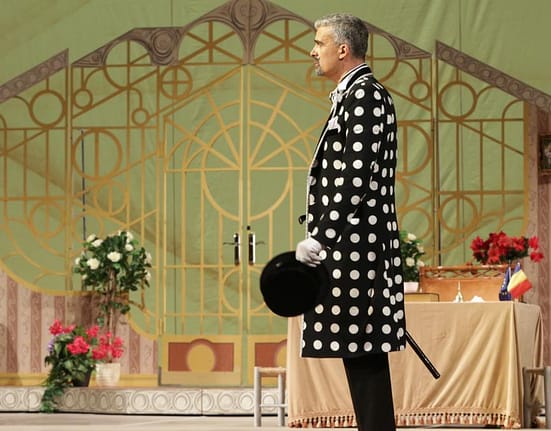 Ce ar spune Caragiale dacă s-ar uita la scena politică de astăzi? Recenzie: O scrisoare pierdută în Regia lui Toma Enache