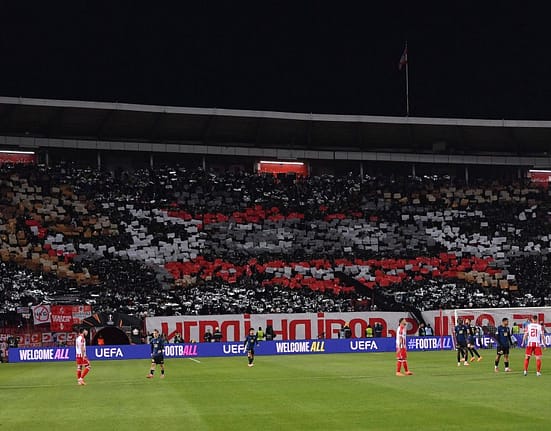 Avertismentul bizar transmis de Steaua Roșie înainte de meciul cu FCSB: ”Dacă cineva se accidentează așa, nu e resposabilitatea clubului”